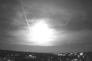 FENOMENA SUPERMOON: Hujan Meteor Perseid Memuncak Selasa